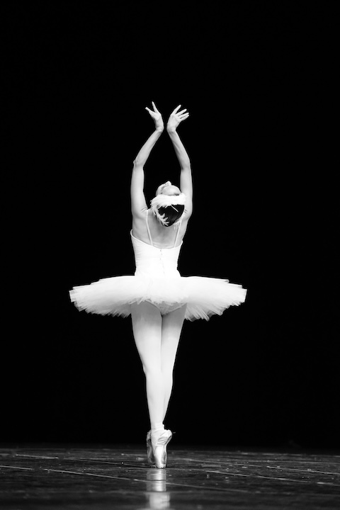 Ballet dancer performing.